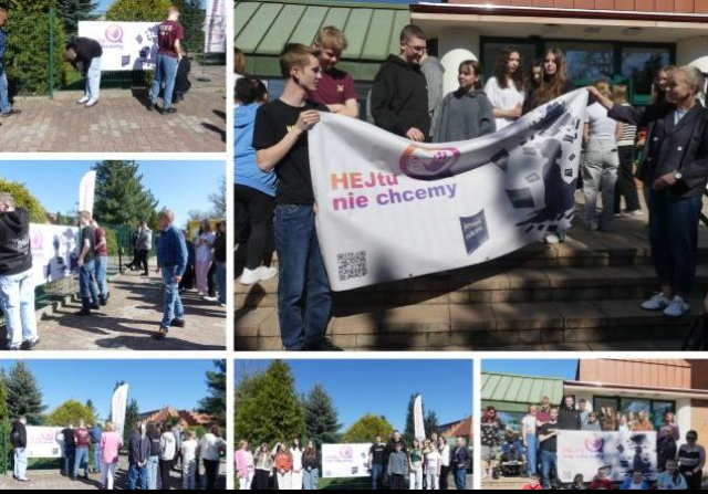 przekazanie baneru uczniom o kampanii hejtu nie chcemy